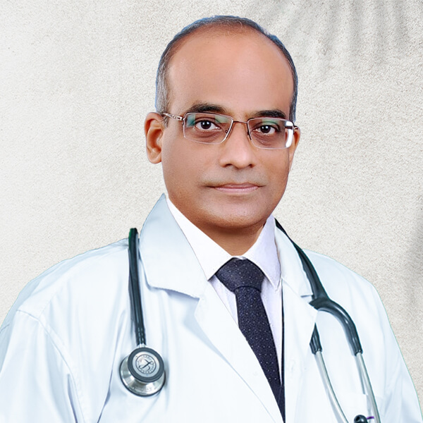 Dr-Raghu-Prasad-Verma spine surgeoun in mumbai