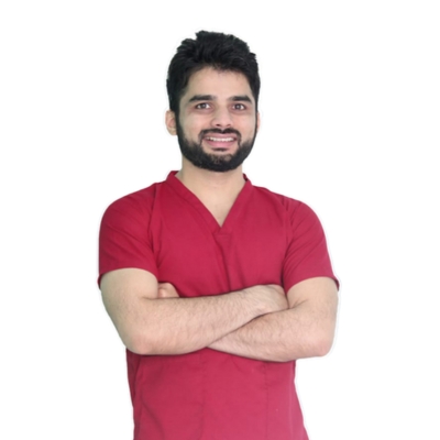 Dr. Nikhil Malewar – Top spine specialist in Nagpur with USA, UK & Germany fellowship